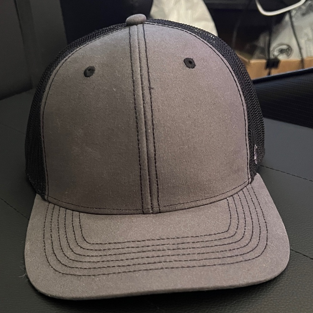 Gray and Black Men's Trucker Hat